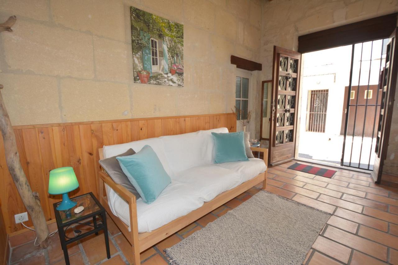 Maison Le Neuf Тараскон Экстерьер фото