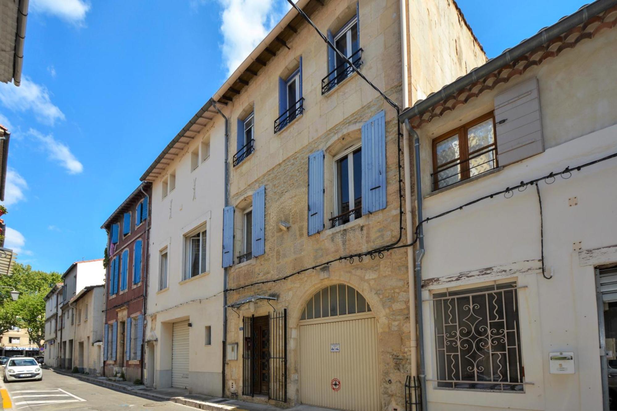 Maison Le Neuf Тараскон Экстерьер фото