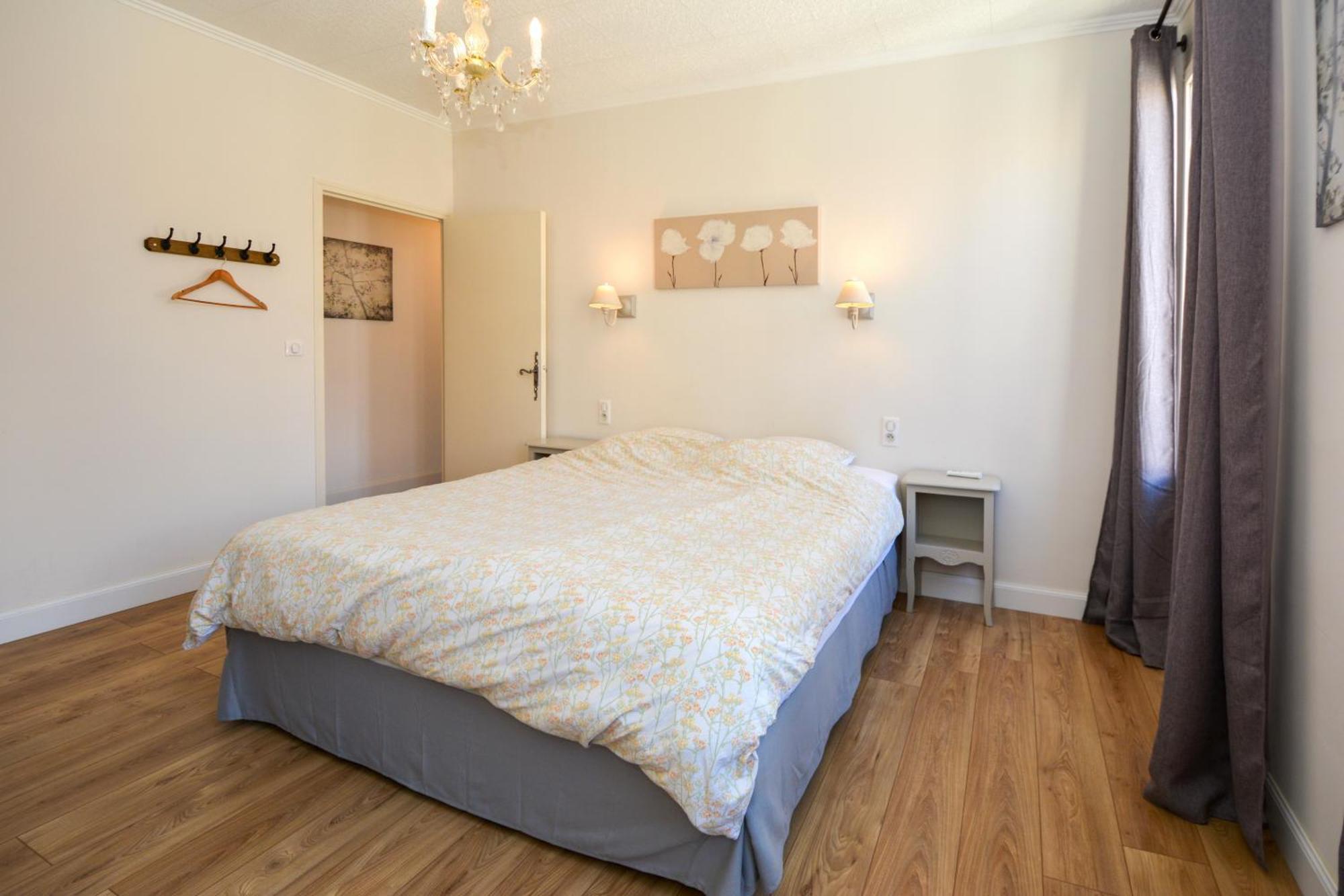 Maison Le Neuf Тараскон Экстерьер фото